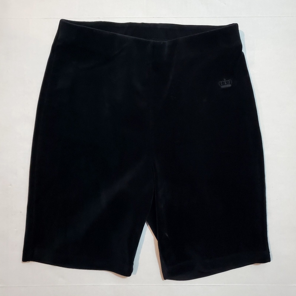 Juicy Couture Velour Black‎ Biker Shorts Size Medium Y2K Liquorice Soft! Crown